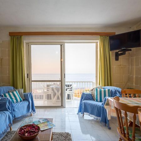Bellavista - Comfortable Seafront Apartment With Central Heating - 3 Bedrooms, 2 Bathrooms Marsalforn Buitenkant foto